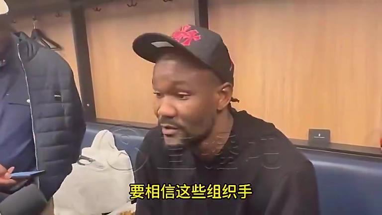 只剩詹了艾顿曾谈：有东契奇老詹里夫斯在，我想不接到球都难