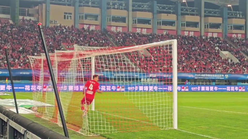 现场视角版!瓦科挑射破门,打入全场唯一进球